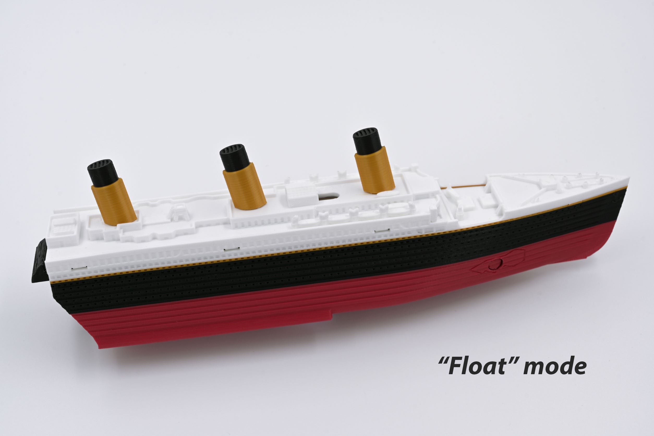 Sinkable titanic toy boat deals